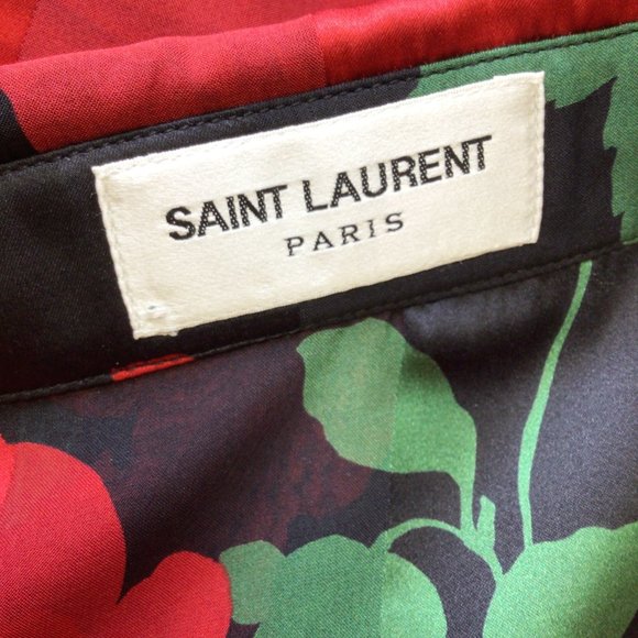 SAINT LAURENT BLACK / RED / GREEN 2022 FLORAL ROSE PRINT BUTTON-DOWN SILK SHIRT - Picture 4 of 5